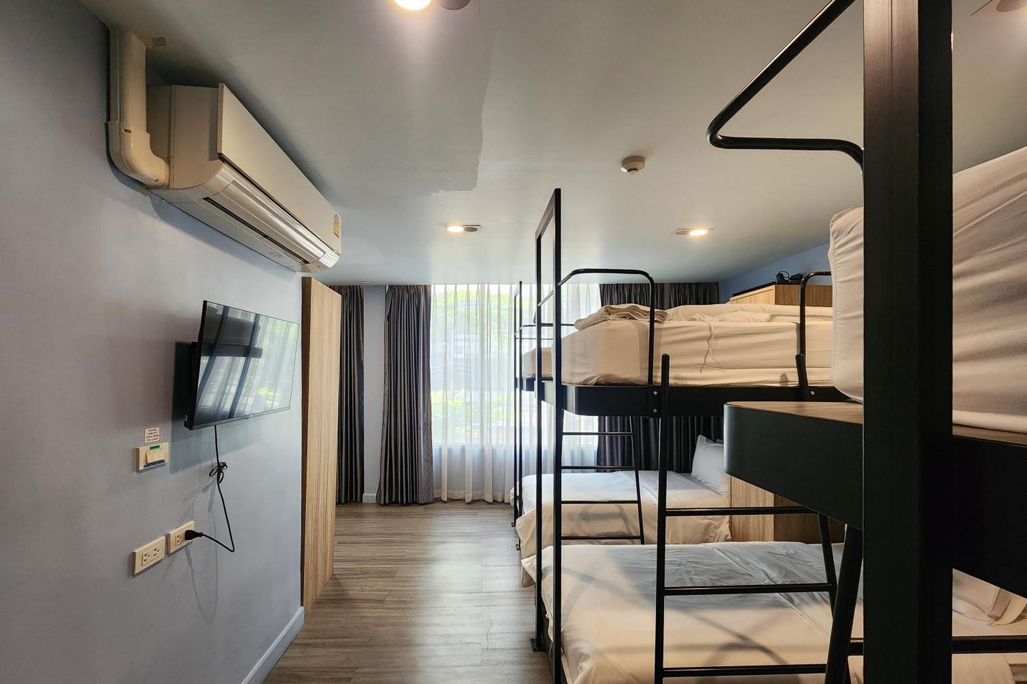 Simply Sleep Hostel Μπανγκόκ Εξωτερικό φωτογραφία