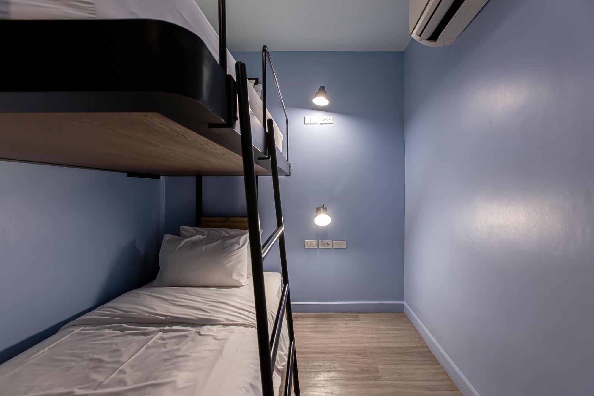 Simply Sleep Hostel Μπανγκόκ Εξωτερικό φωτογραφία