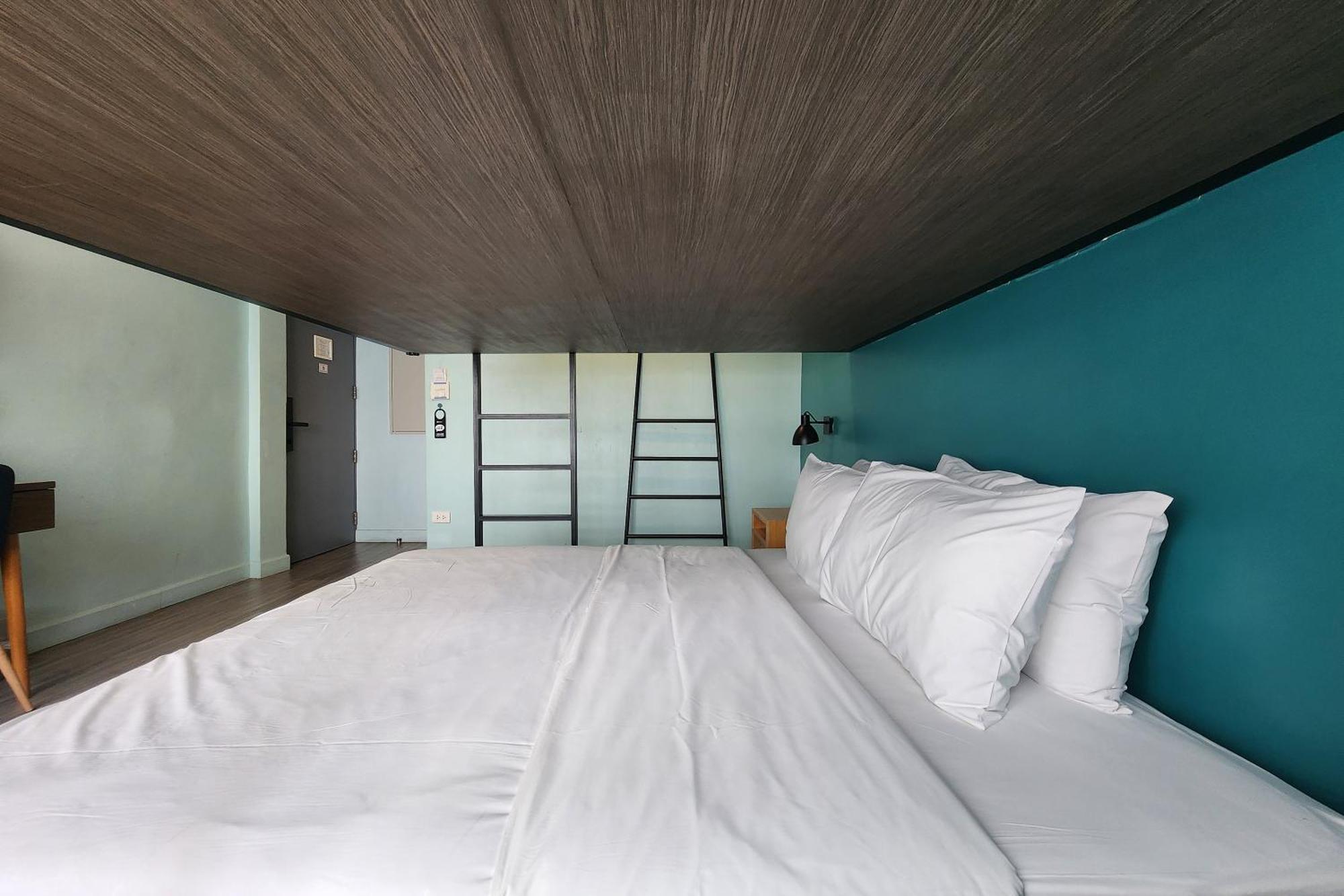 Simply Sleep Hostel Μπανγκόκ Εξωτερικό φωτογραφία